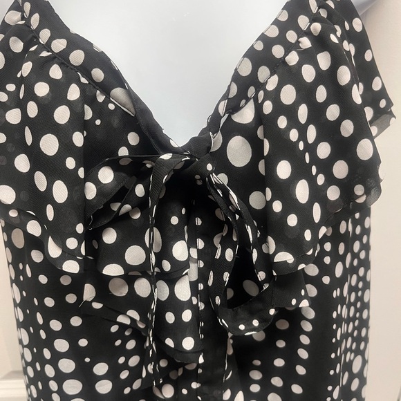 White House Black Market Womens Ruffle Polka Dots Chiffon Tank Size Medium - Picture 2 of 8